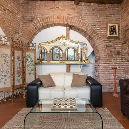 Il Chiostro Apartment *