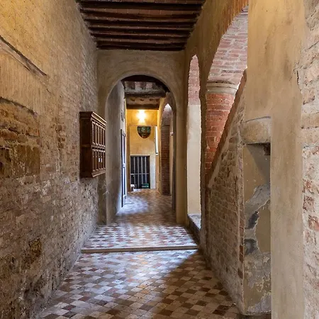 Apartment Il Chiostro Siena